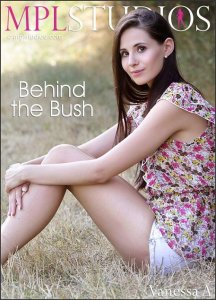  MPLStudios : Vanessa A - Behind the Bush 